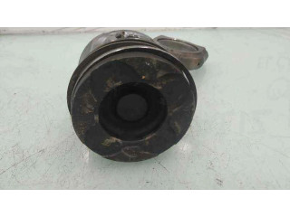 Píst Citroen C4 I 1.6