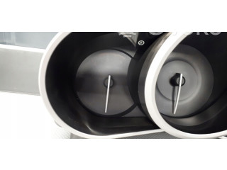 Přístrojová deska Mazda CX-7 2013 JEEH64C