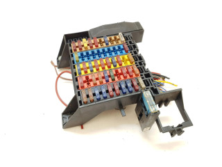  Pojistková skříňka 4D0941824, 4D0941824   Audi A8 S8 D2 4D 1998