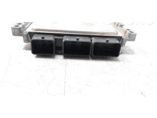 Блок управления двигателя 237100703R Dacia Duster