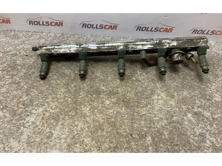 Vstřikovací lišta 9202710, 9470229 Volvo S80