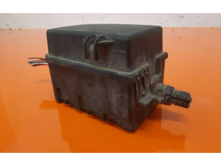 Sicherungskasten komplett 13208243, 13208243 Opel ombo C