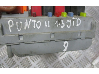 Vstřikovací lišta 46835603   Fiat Punto (188)     