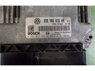 Řídící jednotka Volkswagen Transporter - Caravelle T5 2007