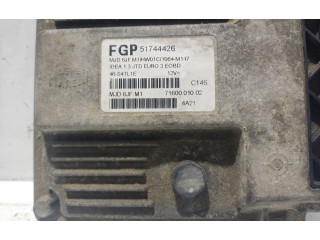 Блок управления двигателя 51744426, 7160001002   Fiat Idea