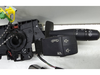 Ручка стеклоочистителей 8200058681, 61760009   Renault Clio II