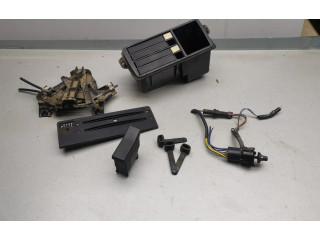 Блок управления климат-контролем 811819045A, 811819075F   Audi 80 90 B2