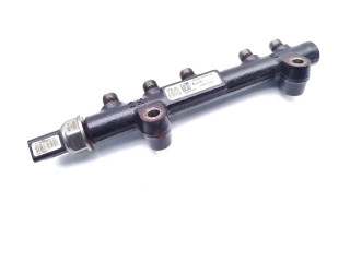 Топливная рампа 9685297580, 28497Z01 Citroen C4 II Picasso для двигателя 9HC(DV6C)