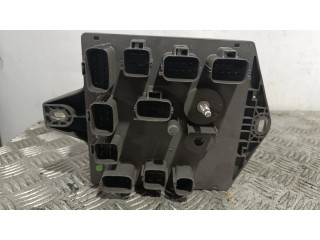 Блок предохранителей 2W9314N023BC Jaguar XJ X350