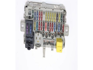 Блок предохранителей YQE103680, YQE103680   Rover 45    