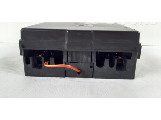 Блок предохранителей  32265019   Volvo XC90    