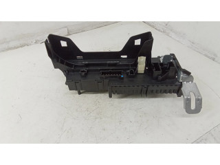 Pojistková skříňka 016706581A, 168298 Mercedes-Benz E W212 2012