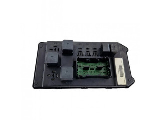 Блок предохранителей 56049915aa Jeep Grand Cherokee (WK)