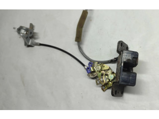 Zámek zadních dveří    Lexus RX 300 2001