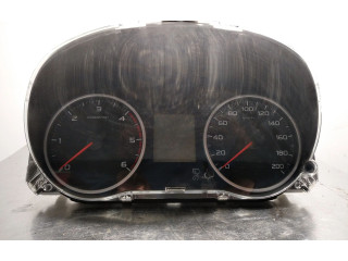 Панель приборов 8100B975 Mitsubishi L300, Cosmos