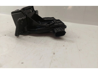 Zámek zadních dveří 6935005060   Toyota Avensis T270 2009