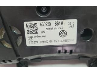 Панель приборов 5G0920861A   Volkswagen Golf VII       