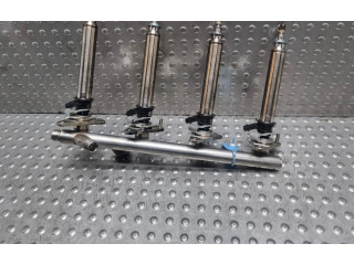 Vstřikovací lišta A2780700687, A2740700995 Mercedes-Benz C W205