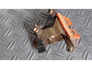 Замок задней крышки