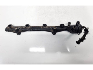 Топливная рампа 032133319, 032133319 Volkswagen Golf III