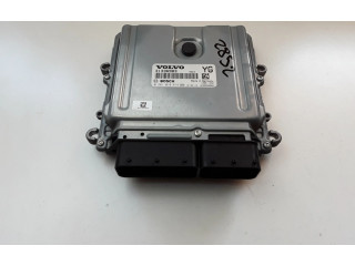 Блок управления двигателя 31336983 Volvo V70