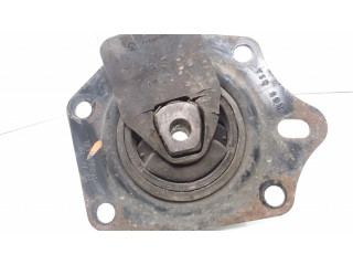 Подушка двигателя