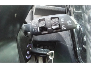 Ручка стеклоочистителей    SsangYong Tivoli