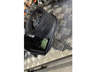 Вентилятор печки 7701057683 Renault Clio II