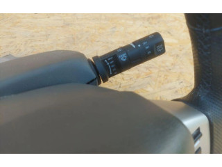 Volant Nissan Quest 2008