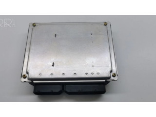 Řídící jednotka 8E0909557E, 0261207754 Audi A4 S4 B5 8D 1999