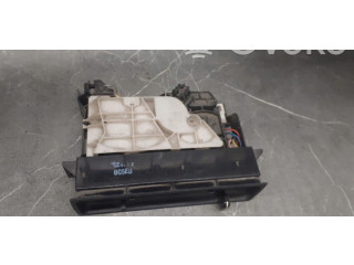 Блок управления климат-контролем Mazda 323