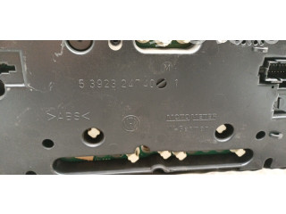 Панель приборов 5411004600, 5392324740   Volkswagen Golf III       