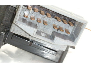 Ручка стеклоочистителей 621W05200   KIA Sportage