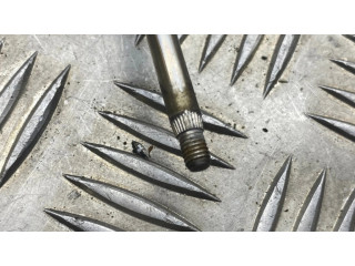 Моторчик стеклоочистителя 9151877, 0390206214 Volvo V70