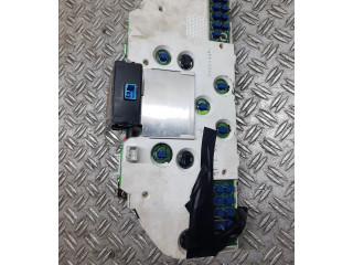 Панель приборов    Volvo S70  V70  V70 XC       