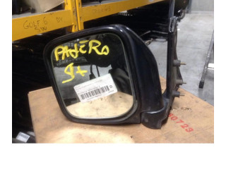 Zpětné zrcátko  Mitsubishi Pajero 2001    