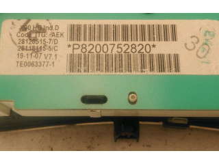 Панель приборов 248106397R, 8200752820 Dacia Logan I