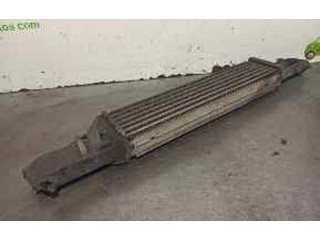 Интеркулер 51785221 Fiat Linea