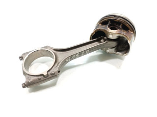  Поршень с шатуном BYT   Audi A3 S3 8P  