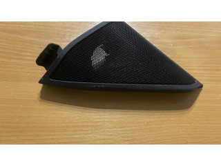 Отделка центрального громкоговорителя