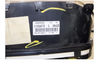 Přístrojová deska  Fiat Punto (199) 2012 51984976  