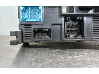 Блок предохранителей 9819850080 Peugeot 2008 I