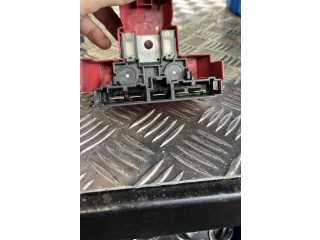 Pojistková skříňka 24381C9900 Nissan Pulsar 2016