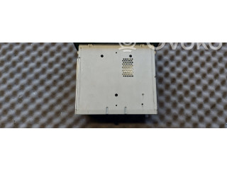 Pojistková skříňka Радио/ проигрыватель / навигация 497316088, 13289932 Opel Zafira B 2009