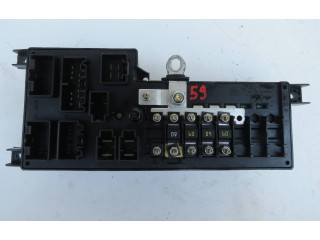 Блок предохранителей 8678449 Volvo XC90