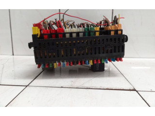 Блок предохранителей  3A0972559   Volkswagen Transporter - Caravelle T4    