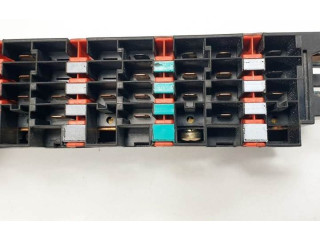 Pojistková skříňka Mercedes-Benz C W202 1994