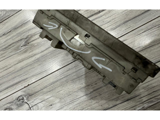 Модуль управления BSM    Renault Clio III    