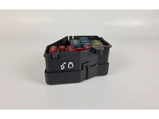 Блок предохранителей  8D1941824   Audi A6 S6 C5 4B    