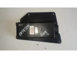 Tālruņa vadības bloks